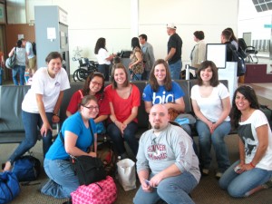 OU students who flew from Oklahoma City getting to know each other while waiting for flight at Will Rogers World Airport
