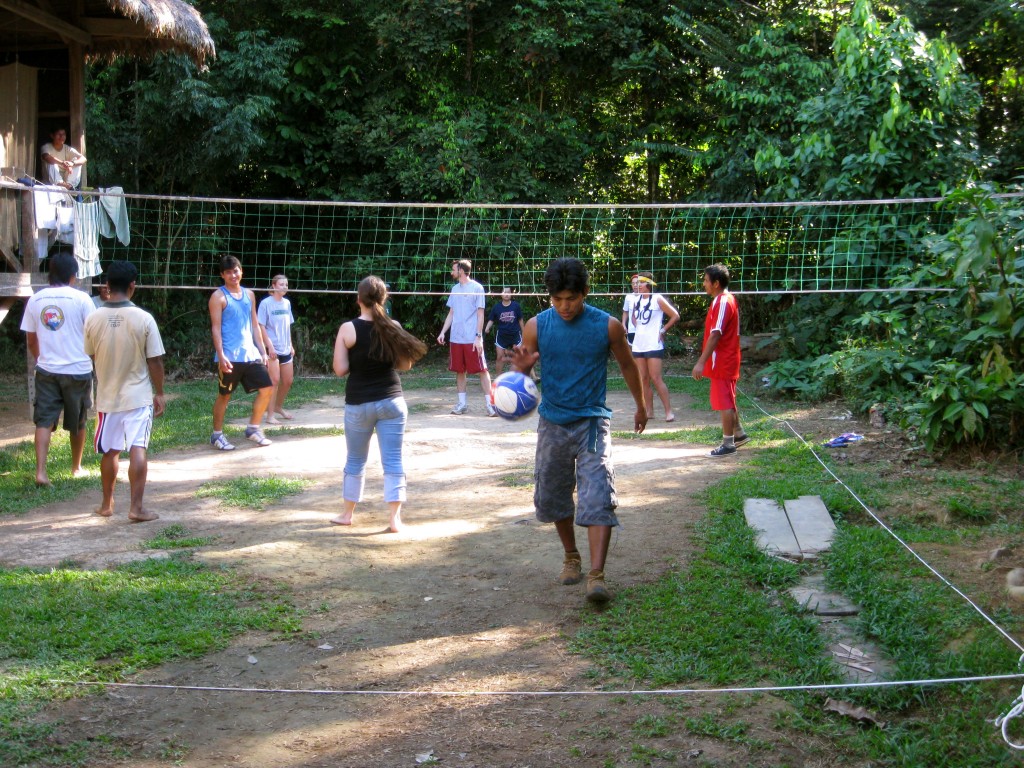 Then, we played team USA (5 OU women & 1 man) vs. Peru (6 Refugio Amazonas staff) volleyball in the blazing heat. USA won four games in a row in flip-flops and barefoot. People here are so fun and nice!